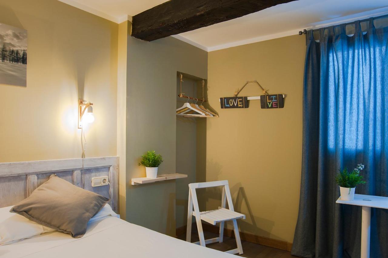 El Camino Urban Rooms Pampelune Extérieur photo