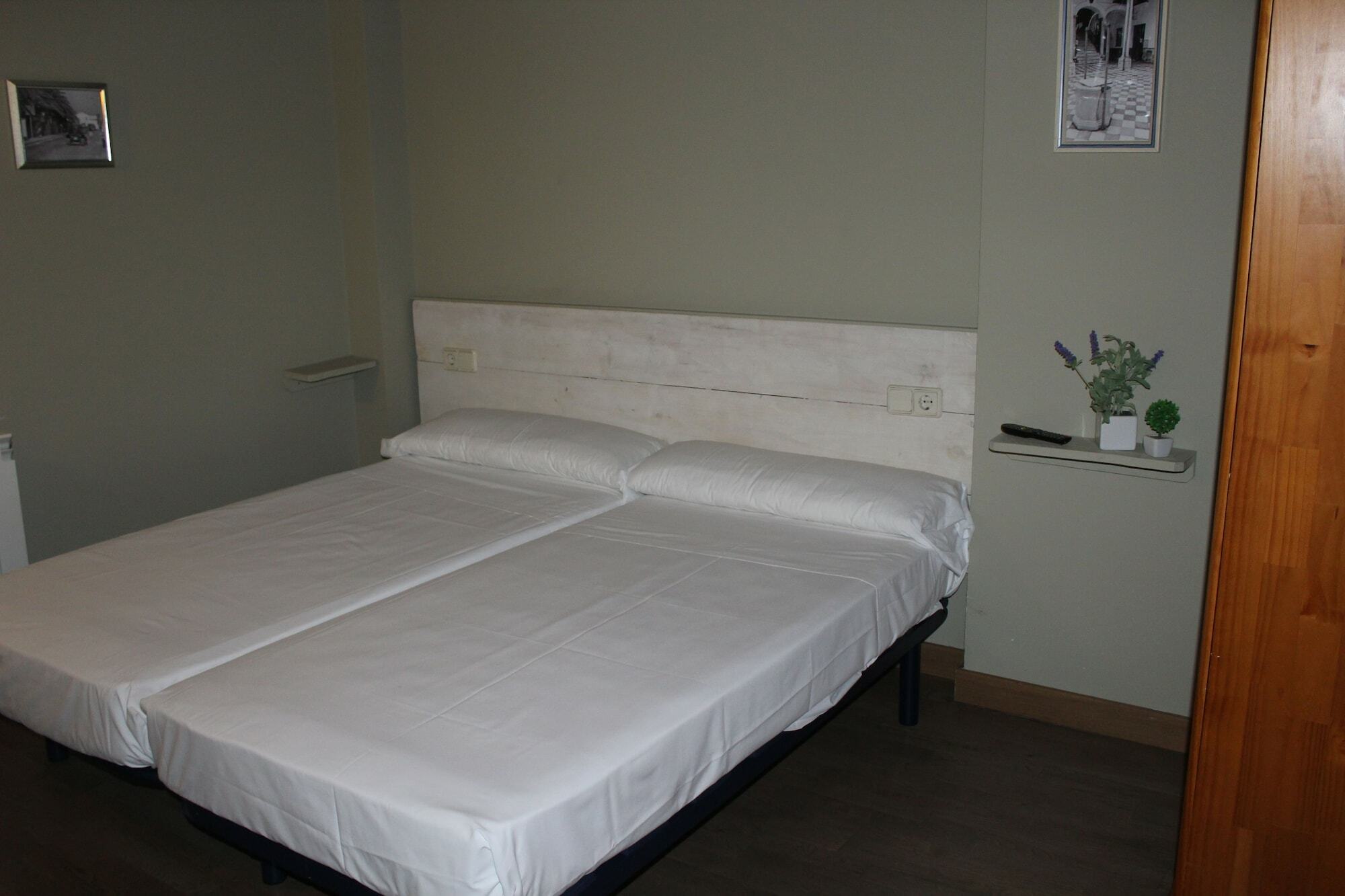 El Camino Urban Rooms Pampelune Extérieur photo
